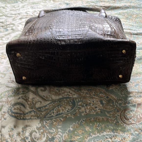 W.H.Petronela genuine crocodile skin purse - Picture 2 of 8